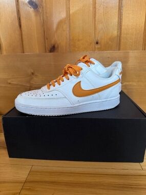 Nike Court Vision Low Tops